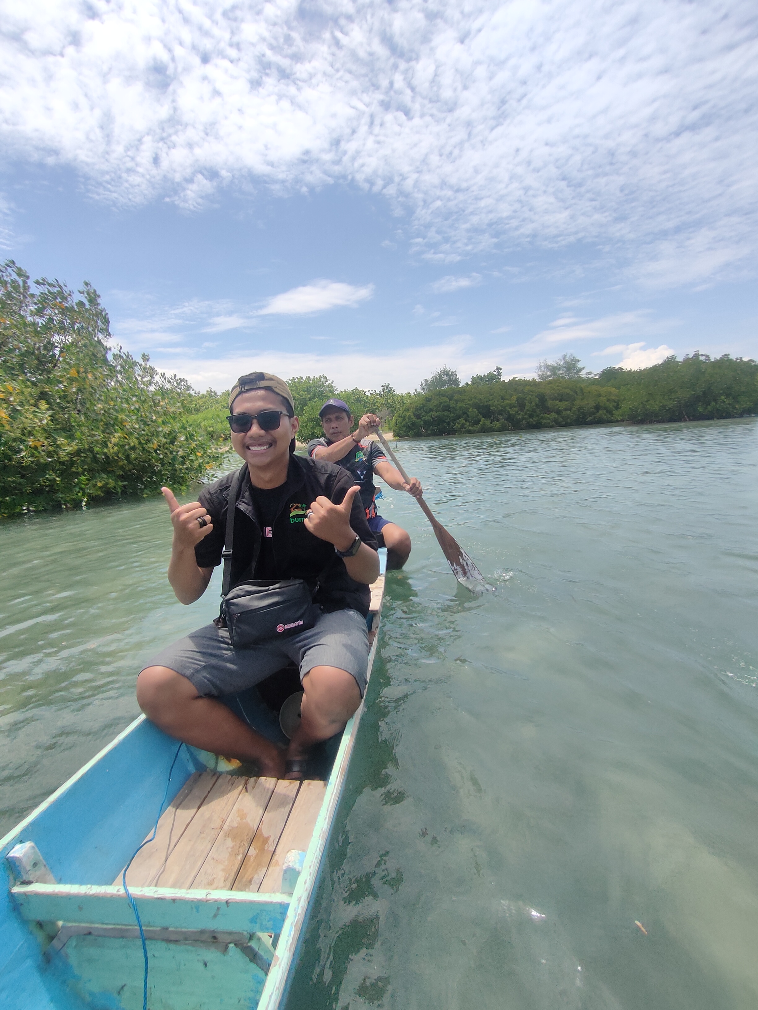 menanam-mangrove-merawat-masa-depan-selamat-hari-mangrove-sedunia-dari-pagerungan-besar