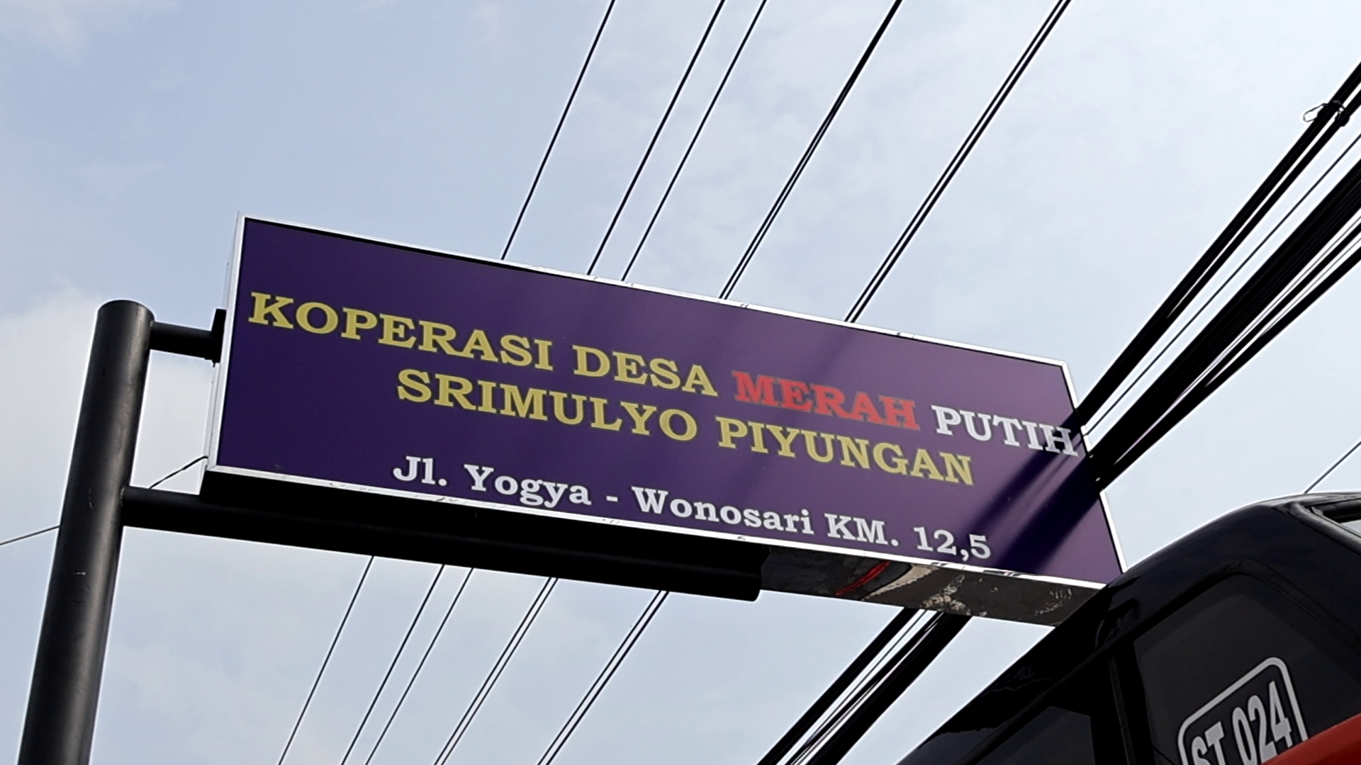 peluang-sinkronisasi-ekosistem-ekonomi-desa-kolaborasi-strategis-antara-koperasi-desa-merah-putih-umkm-dan-bum-desa